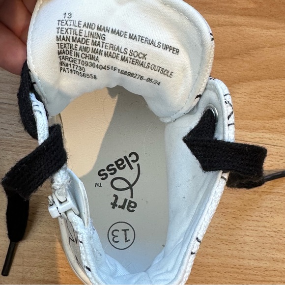 Art Class Black and White High-Top Sneakers - Picture 5 of 8